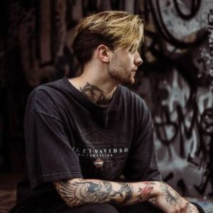 Chill T-Shirt